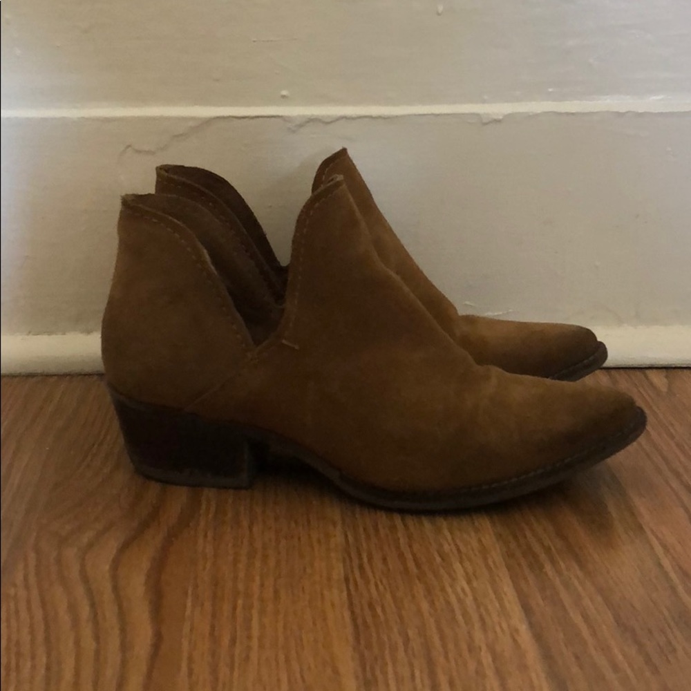 Steve Madden Austin Boots